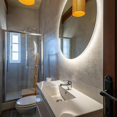 4 Bedroom With Private Pool 펜션